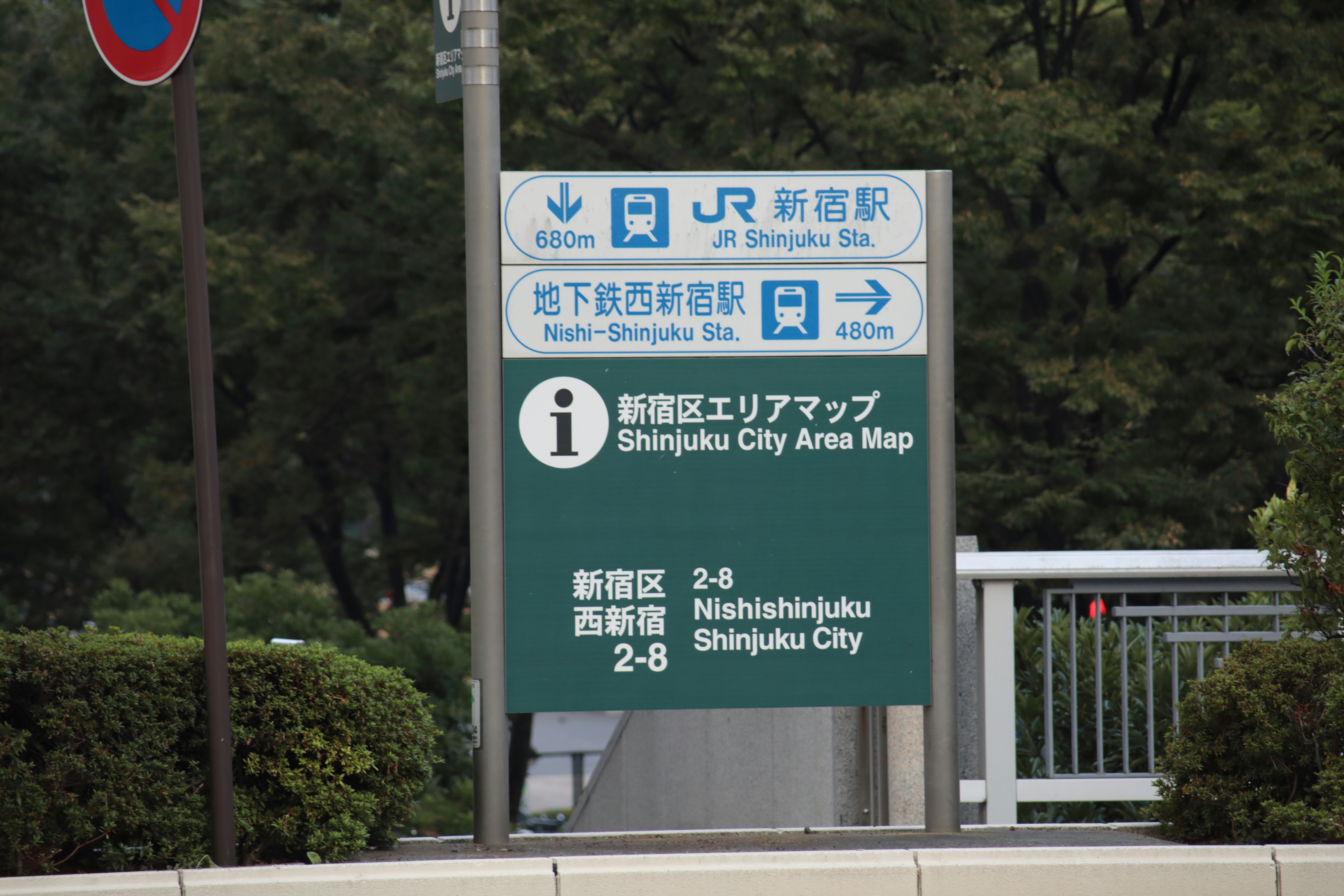 カラカサ、包み足、トンボのローソク足パターンをそれぞれ説明した図と、実際のチャートでの出現例を組み合わせた画像